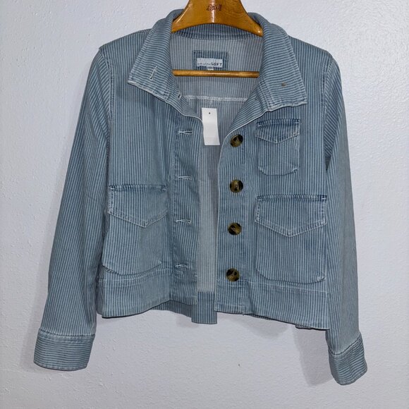 LOFT NWT Striped Denim Jean Jacket Medium Blue White Utility Button Front - Picture 3 of 14
